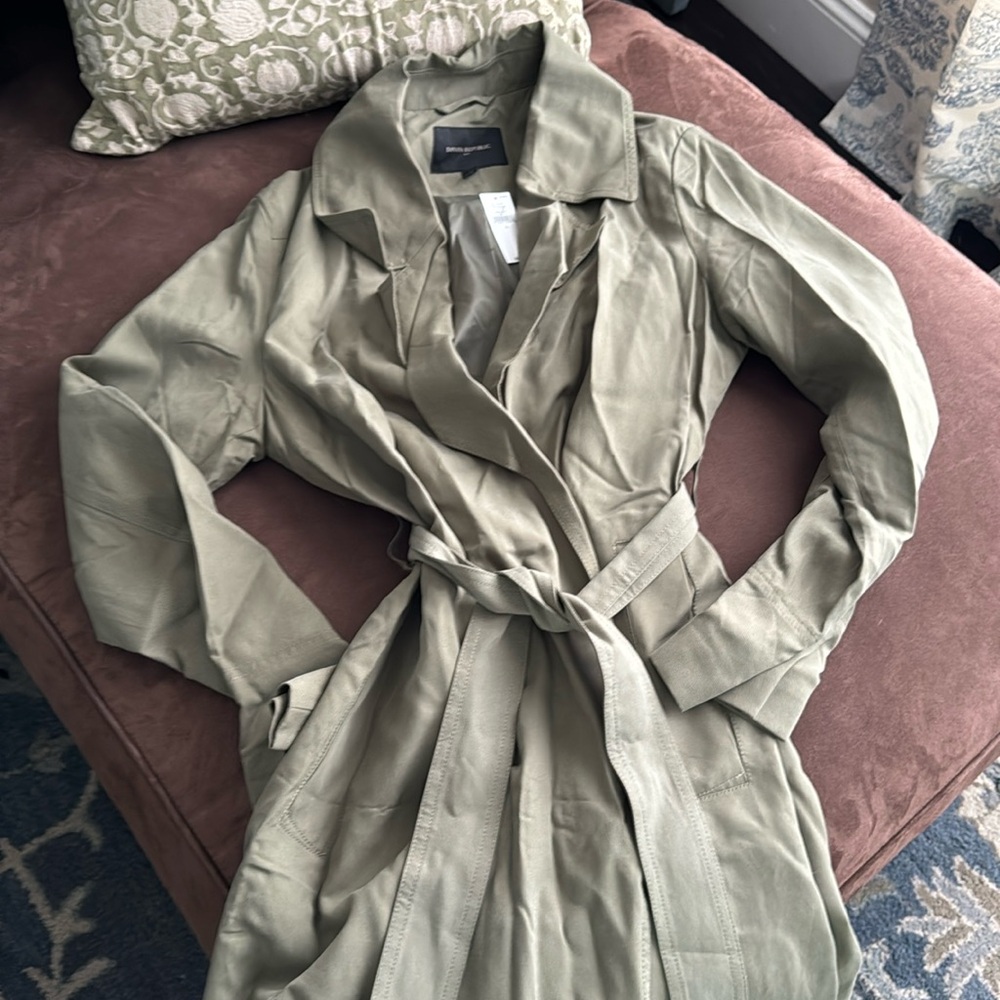 Banana Republic green trench